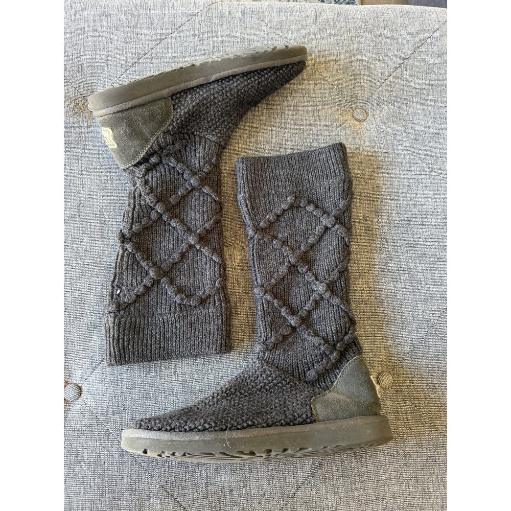 UGG Charcoal Grey Cable Knit Diamond Tall Boots Women's Size 9 (Style 5879)